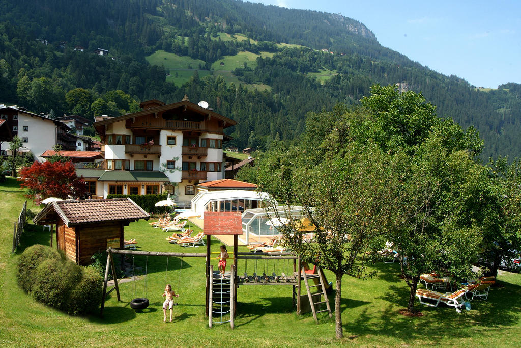 Olympia-Relax-Hotel Leonhard Stock Finkenberg Exterior photo